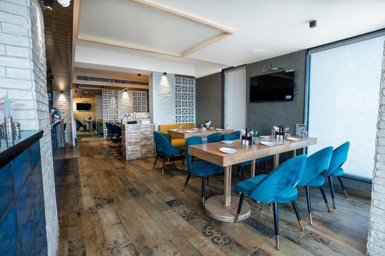 Poiisse Hotell Kolkata Eksteriør bilde